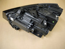 Laden Sie das Bild in den Galerie-Viewer, Frontscheinwerfer Audi Q2 81A941036 LED Rechts Scheinwerfer Headlight SCH5785031421ig