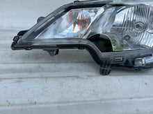 Laden Sie das Bild in den Galerie-Viewer, Frontscheinwerfer Mitsubishi Space Star 8301D445 Links Scheinwerfer Headlight SCH3480436701cj