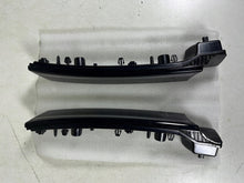 Laden Sie das Bild in den Galerie-Viewer, Frontscheinwerfer VW Id.4 11A941654A 11A941653A Vorderseite Headlight SCH8235537762dr