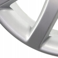 Laden Sie das Bild in den Galerie-Viewer, 1x Alufelge 18 Zoll 8.0" 5x112 47ET Glanz Silber 8K0601025BT Audi A4 B8 FEL8035632447sj