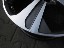 Load image into Gallery viewer, 1x Alufelge 19 Zoll 7.5" 5x114.3 49 5ET Glanz 52910-C5710 Kia Sorento I FEL5133234685jy