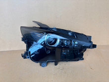 Load image into Gallery viewer, Frontscheinwerfer Mazda Cx-30 Cx30 DFR7-51030 Rechts Scheinwerfer Headlight SCH8429160955gr