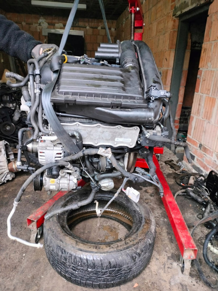 Motor Audi Seat Skoda VW CZE 1.4 150PS 110kW Benzin Engine Komplett