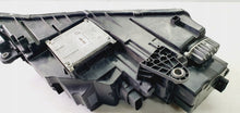 Laden Sie das Bild in den Galerie-Viewer, Frontscheinwerfer Skoda Octavia III 5E1941015D Full LED Rechts oder Links SCH8019807667dq