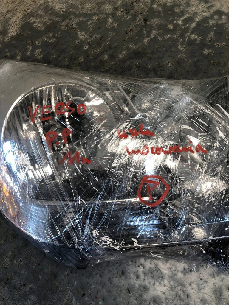 Frontscheinwerfer Toyota Verso 81110-0F090-BILI Rechts Scheinwerfer Headlight SCH2488105306aa
