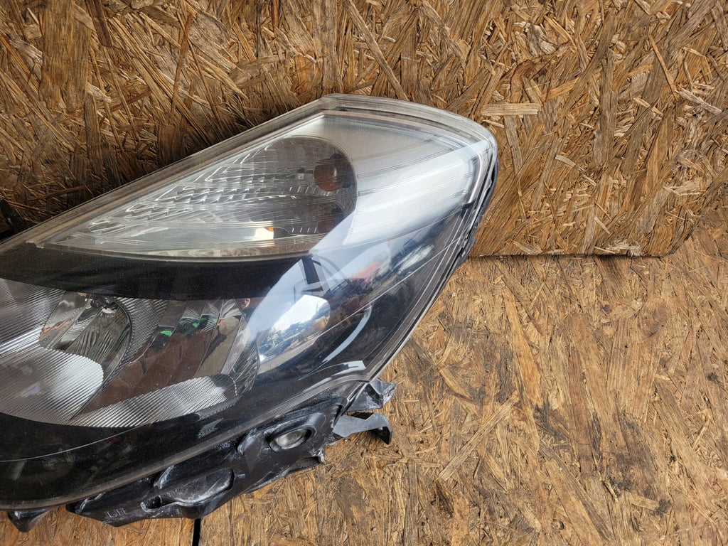 Frontscheinwerfer Renault Clio III 8200892497 Links Scheinwerfer Headlight