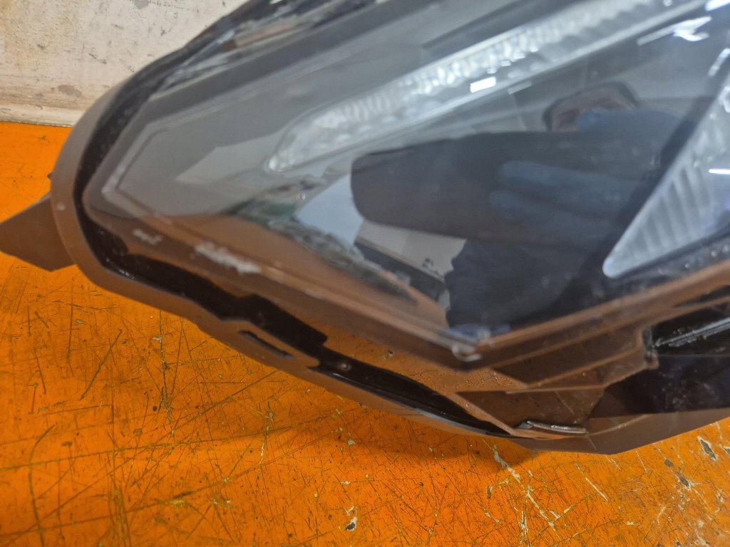 Frontscheinwerfer Ford Transit Courier 25370-R2X6-13E014AF Rechts Headlight SCH3900016360rw