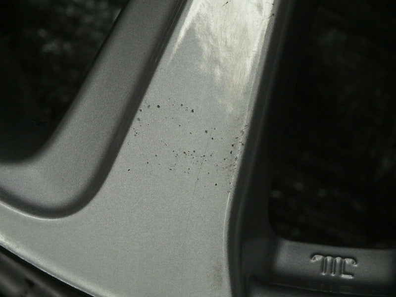 1x Alufelge 16 Zoll 6.5" 5x114.3 45ET Glanz Silber Toyota Rim Wheel