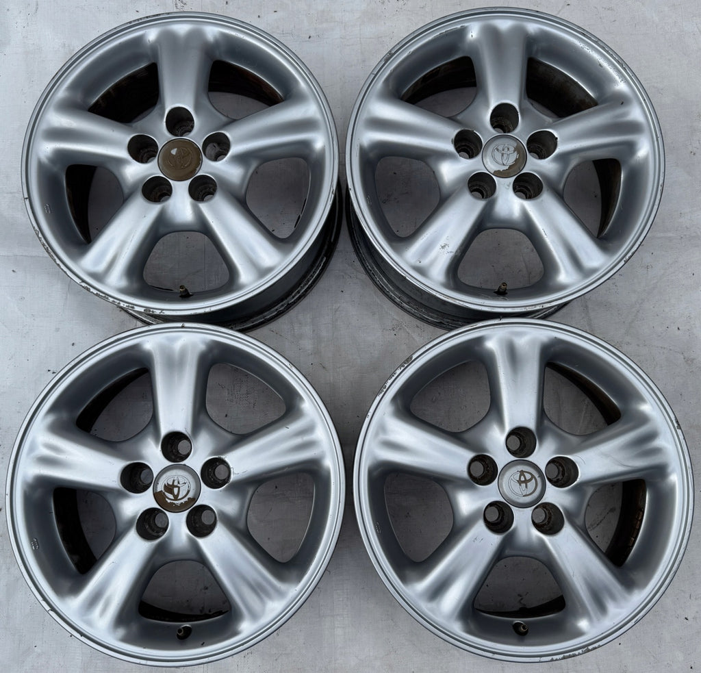 4x Alufelge 15 Zoll 6.0" 5x100 39ET Toyota Rim Wheel FEL4324666437mr