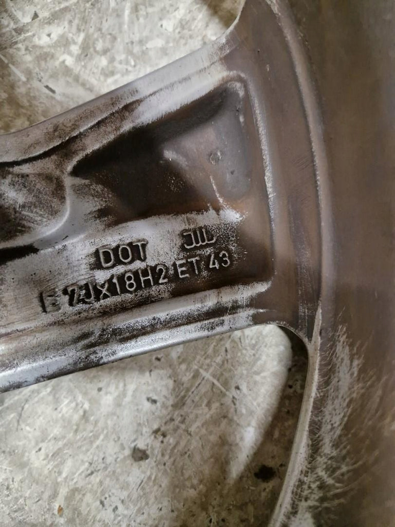 1x Alufelge 18 Zoll 7.0" 5x112 43ET 83A601025H Audi Q3 Rim Wheel FEL9451319430qm