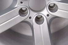Load image into Gallery viewer, 1x Alufelge 19 Zoll 8.0" 5x120 6786889 BMW 1 Rim Wheel FEL3006712956bw
