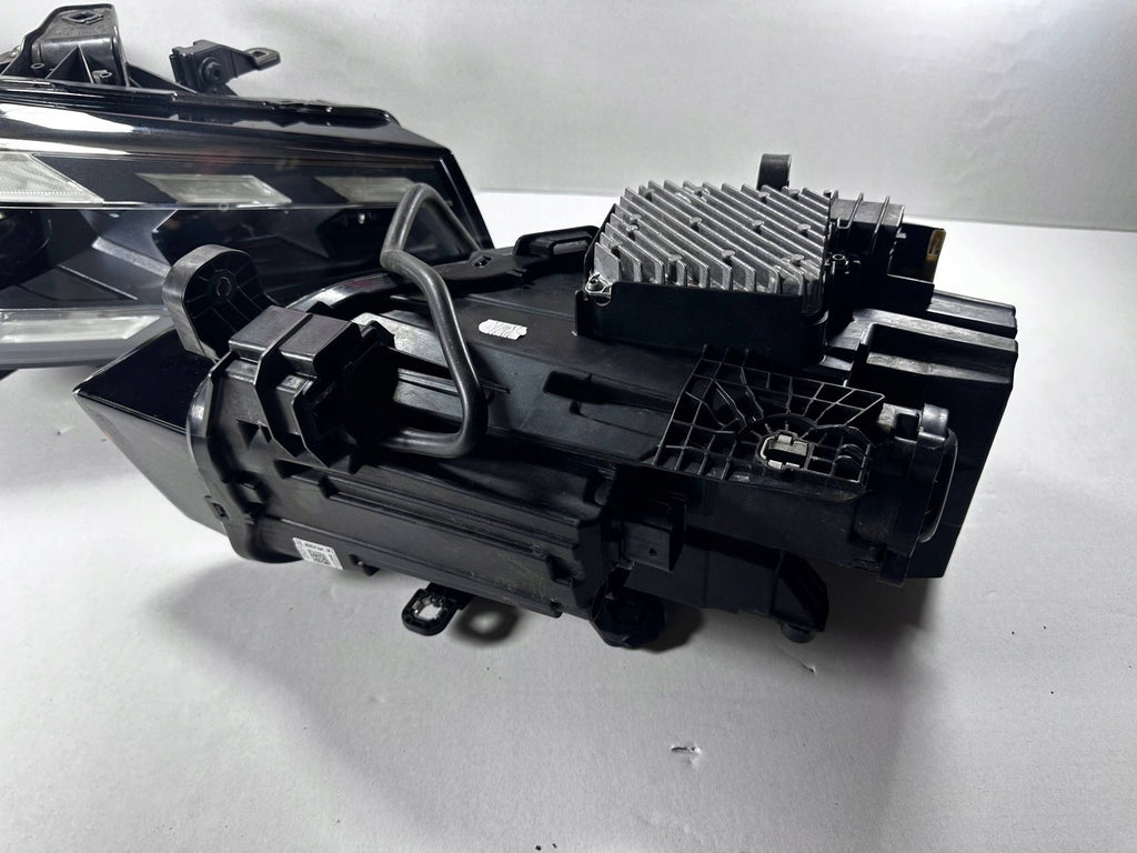 Frontscheinwerfer Audi Q2 81A941036 LED Ein Satz Scheinwerfer Headlight SCH9986195850jg