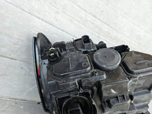 Laden Sie das Bild in den Galerie-Viewer, Frontscheinwerfer VW Transporter Caravelle 7L1941035D 90199400 Links Headlight