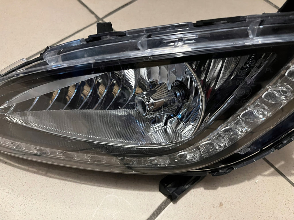 Frontscheinwerfer Hyundai I20 Links Scheinwerfer Headlight SCH6162766139oz
