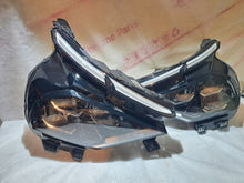 Laden Sie das Bild in den Galerie-Viewer, Frontscheinwerfer Citroën C4 III 73243669 LED Ein Satz Scheinwerfer Headlight