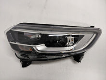 Laden Sie das Bild in den Galerie-Viewer, Frontscheinwerfer Renault Kadjar 260605720R LED Links Scheinwerfer Headlight SCH1834780816nz