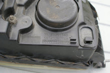 Laden Sie das Bild in den Galerie-Viewer, Frontscheinwerfer Iveco I 45251748 Links Scheinwerfer Headlight SCH2030770352ba