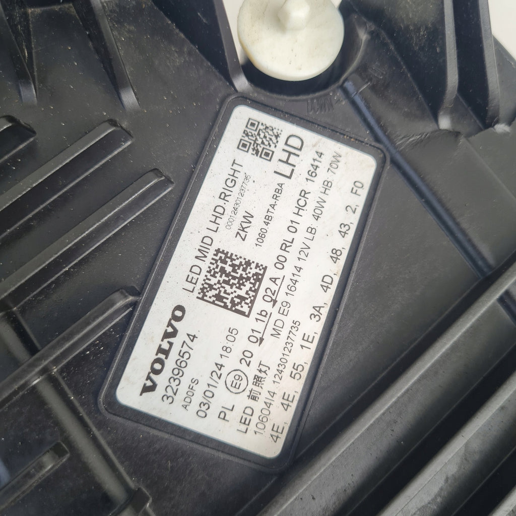 Frontscheinwerfer Volvo Xc60 II 32396574 Rechts Scheinwerfer Headlight SCH8074851653oq