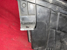 Laden Sie das Bild in den Galerie-Viewer, Frontscheinwerfer Mercedes-Benz Sprinter 906 A9068200961 Xenon Links Headlight