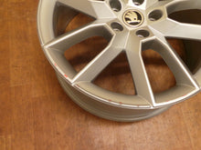 Load image into Gallery viewer, 1x Alufelge 18 Zoll 7.5" 5x112 51ET Matt Grau 5E0601025 Skoda Octavia Rim Wheel FEL4339215797pl