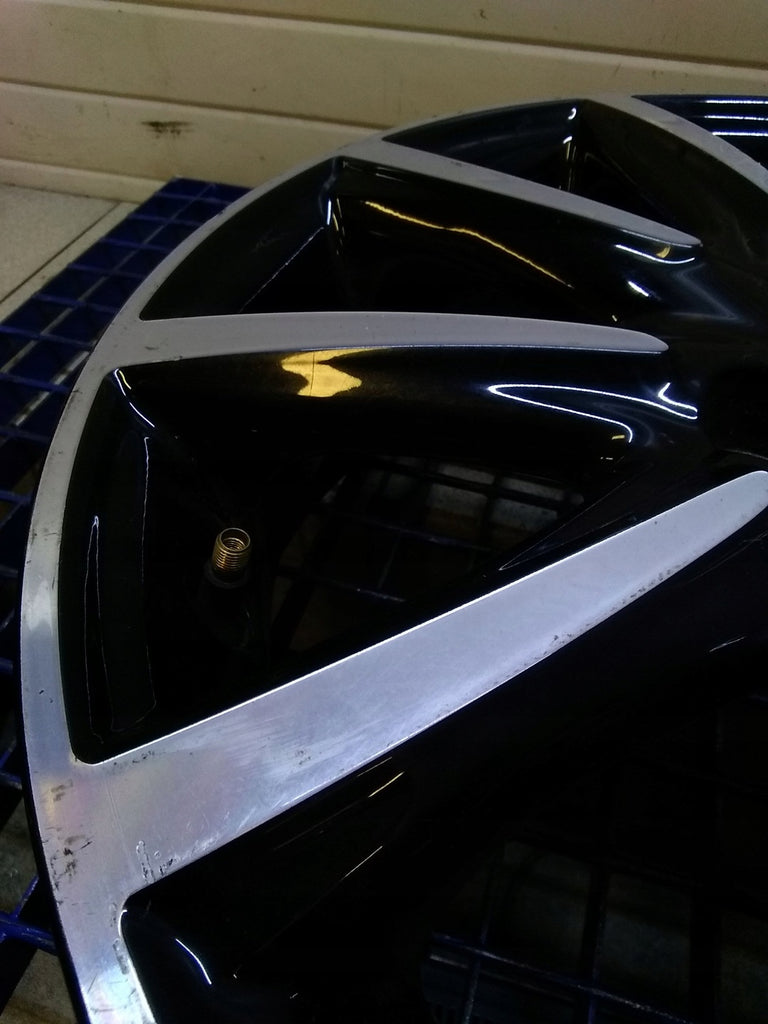 1x Alufelge 15 Zoll 4.5" 4x100 35ET Glanz Schwarz PW457-0H003 Toyota Aygo