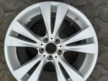 Load image into Gallery viewer, 1x Alufelge 19 Zoll 9.5" 5x120 48ET Glanz Silber 6787581 BMW F26 X3 F25 FEL9479888387zt