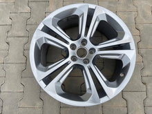 Laden Sie das Bild in den Galerie-Viewer, 1x Alufelge 20 Zoll 8.5&quot; 5x112 33ET Glanz Silber 8R0601025BK Audi Q5 Rim Wheel