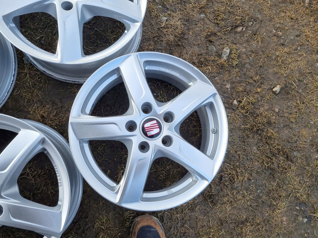 4x Alufelge 16 Zoll 6.5" 5x112 41ET Glanz Silber KBA51975 VW Passat Rim Wheel FEL7499095281ev