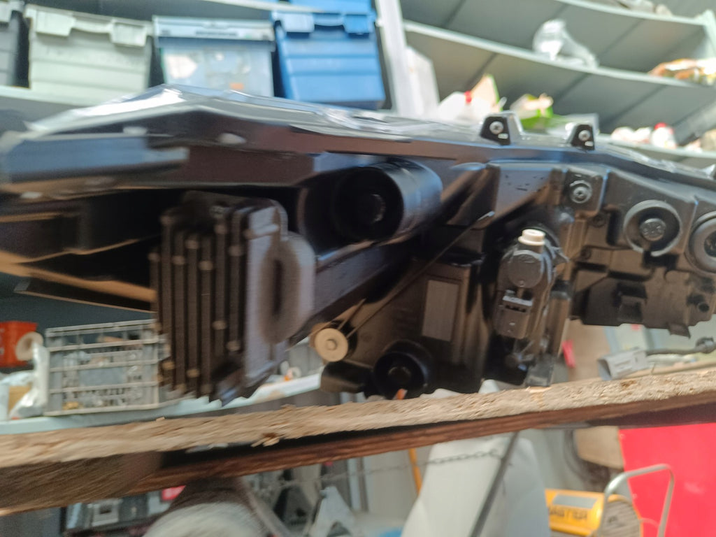 Frontscheinwerfer Toyota Corolla LED Links Scheinwerfer Headlight SCH9502571852ub