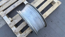Load image into Gallery viewer, 1x Alufelge 17 Zoll 6.5" 5x114.3 40ET Glanz Silber 40300-EY17C Nissan Qashqai I FEL7748113513qi