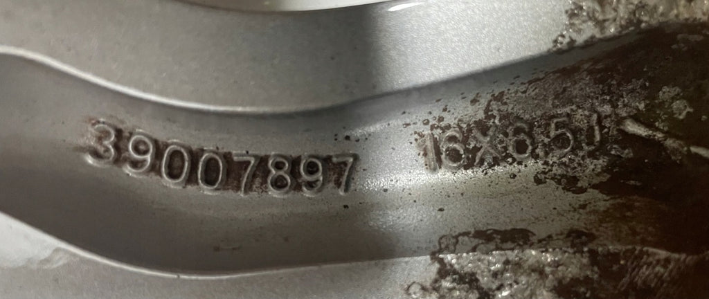 1x Alufelge 16 Zoll 6.5" 4x108 20ET Glanz Silber 39007897 Opel Crossland FEL1147946343ln