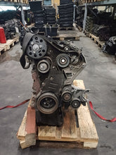 Laden Sie das Bild in den Galerie-Viewer, Motor Audi A5 A4 CAHA CAHB 2.0 TDI 152TKm 2011 Diesel Engine Unkomplett
