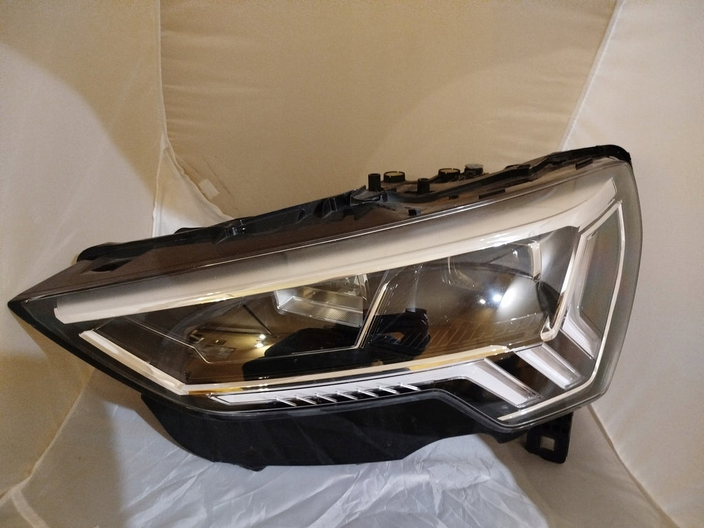 Frontscheinwerfer Audi Q3 83A941033 LED Links Scheinwerfer Headlight SCH9492114933he