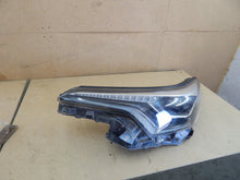 Laden Sie das Bild in den Galerie-Viewer, Frontscheinwerfer Toyota Chr C-Hr 81150-F4071-00 Links Scheinwerfer Headlight SCH2877349953an
