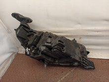 Laden Sie das Bild in den Galerie-Viewer, Frontscheinwerfer Opel Corsa F 39162653 Full LED Links Scheinwerfer Headlight SCH1115255816ss