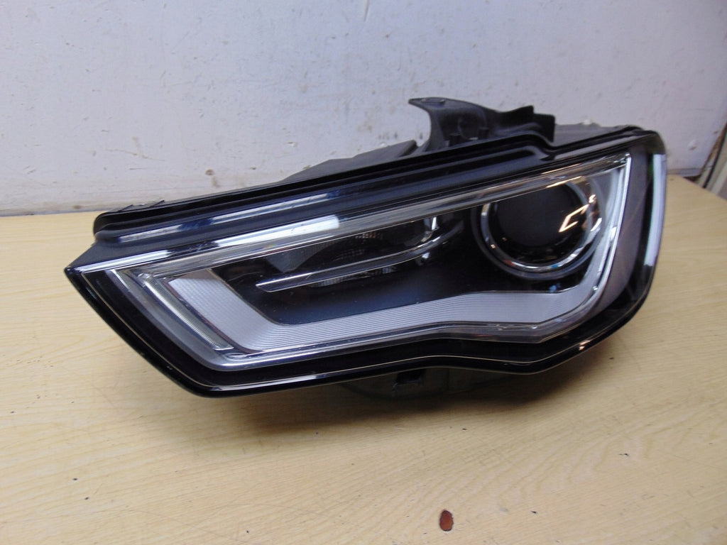 Frontscheinwerfer Audi A3 8V0941005 Xenon Links Scheinwerfer Headlight
