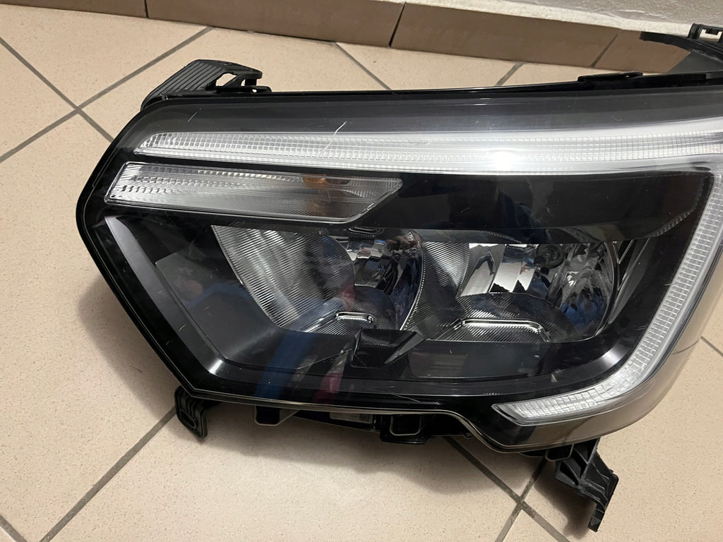 Frontscheinwerfer Renault Master 260607867R Links Scheinwerfer Headlight