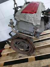 Laden Sie das Bild in den Galerie-Viewer, Motor Mercedes-Benz Slk R170 111983 2.3 197PS 145kW 180TKm Benzin Unkomplett