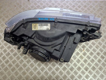 Laden Sie das Bild in den Galerie-Viewer, Frontscheinwerfer Land Rover Range I Sport 1EL238022-51 Rechts oder Links SCH9881196248vy