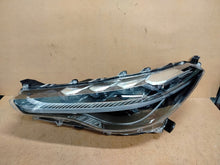 Load image into Gallery viewer, Frontscheinwerfer Toyota Corolla Full LED Links Scheinwerfer Headlight SCH3105981155xv