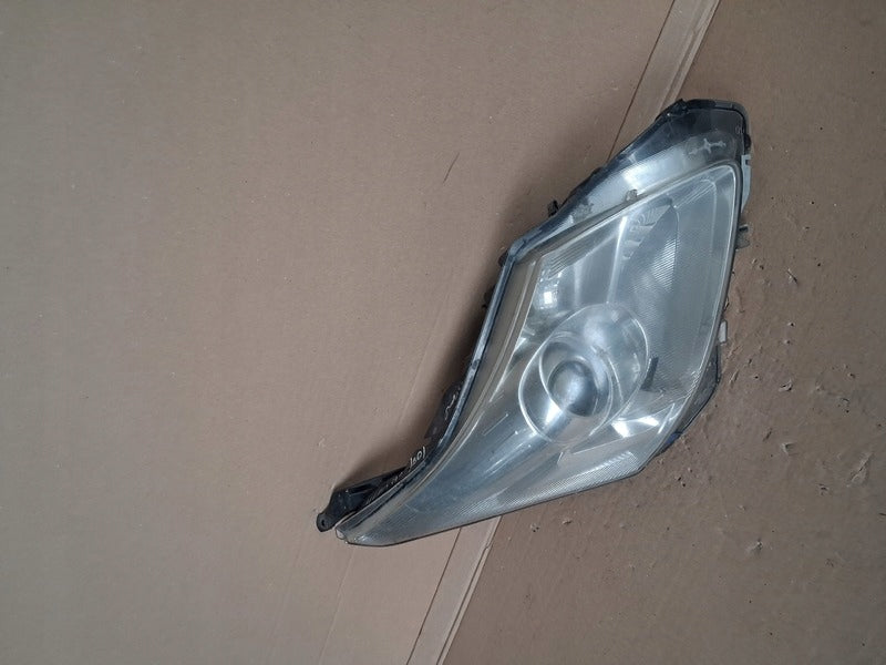 Frontscheinwerfer Toyota Avensis Rechts Scheinwerfer Headlight SCH9505287399np