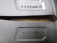 Laden Sie das Bild in den Galerie-Viewer, 1x Alufelge 18 Zoll 7.5&quot; 5x112 51ET Glanz Silber 7850456 BMW F48 Rim Wheel