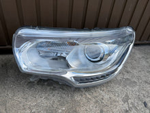 Load image into Gallery viewer, Frontscheinwerfer Citroën Ds4 9687895980 9687896280 Xenon Ein Satz Headlight SCH4802366145hc
