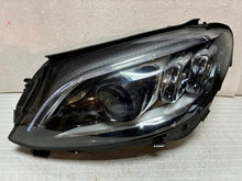 Laden Sie das Bild in den Galerie-Viewer, Frontscheinwerfer Mercedes-Benz W205 A2059068505 LED Links Headlight SCH5595695140xd