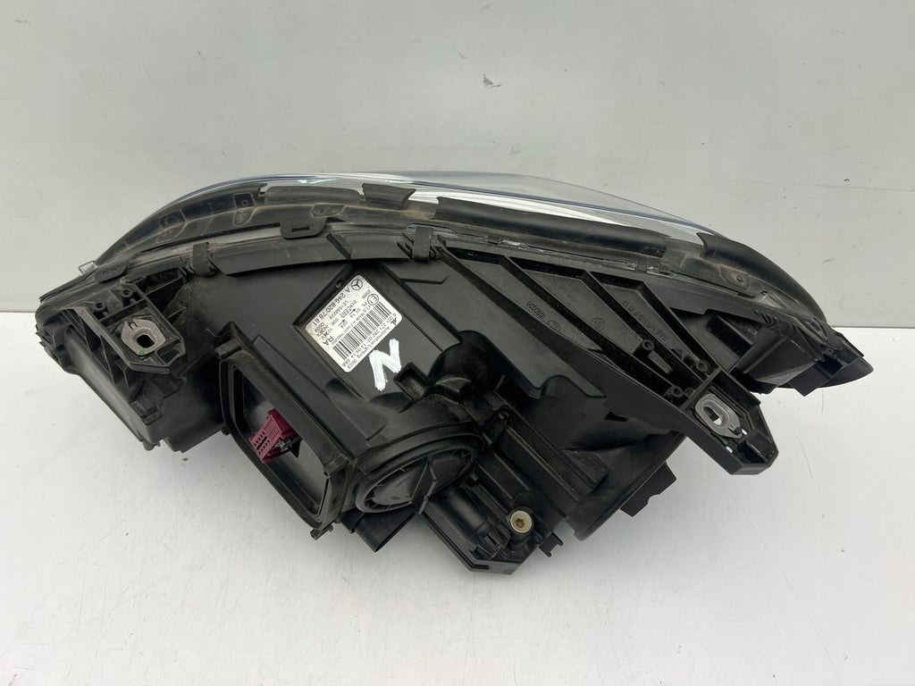 Frontscheinwerfer Mercedes-Benz W246 A2468207861 Xenon Rechts Headlight