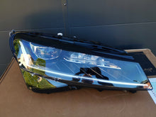 Laden Sie das Bild in den Galerie-Viewer, Frontscheinwerfer Skoda Superb III 3V1941016E Rechts Scheinwerfer Headlight
