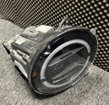 Laden Sie das Bild in den Galerie-Viewer, Frontscheinwerfer Mercedes-Benz W463 A4639065202 Links Scheinwerfer Headlight SCH8450506779wy