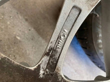 Load image into Gallery viewer, 1x Alufelge 19 Zoll 5x120 40ET BMW E65 E66 Rim Wheel FEL9206070271pj