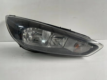 Load image into Gallery viewer, Frontscheinwerfer Ford Focus F1EB13W029ED Rechts Scheinwerfer Headlight