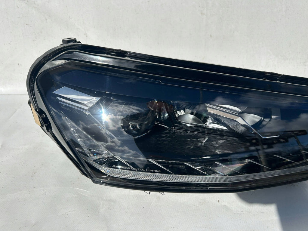 Frontscheinwerfer Skoda Fabia IV 6V0941016B Rechts Scheinwerfer Headlight SCH3382181573fz